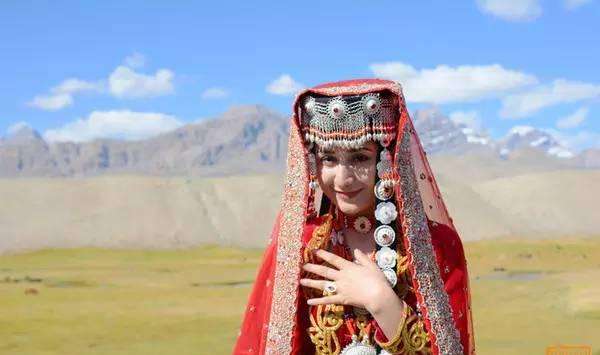 新疆冬季旅游线路