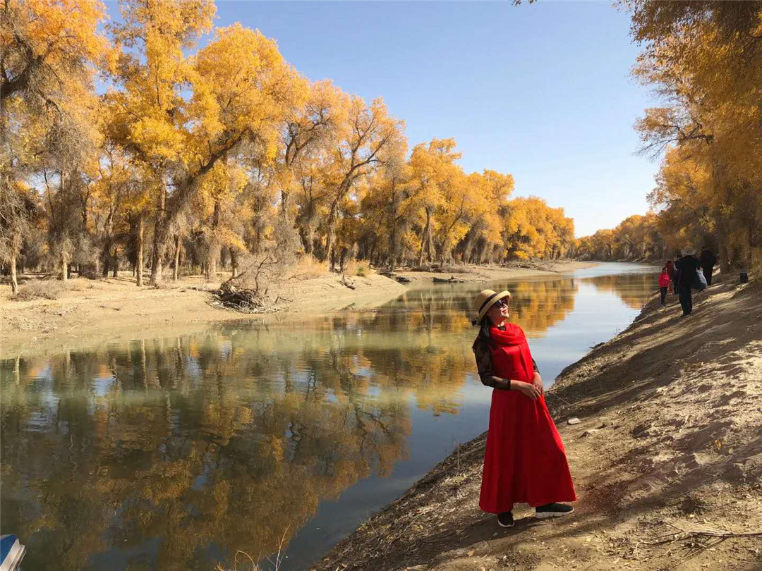 上海自驾新疆乌鲁木齐八千里路云和月