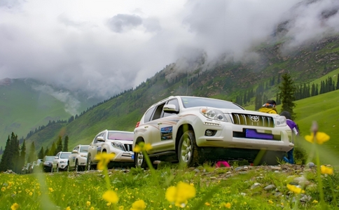 新疆包车旅行社推荐哪家