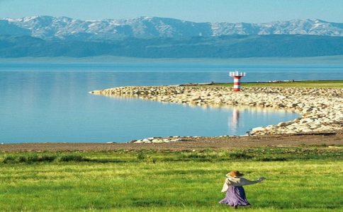 无人机拍摄被打断？这条赛里木湖徒步路线摄影师专用