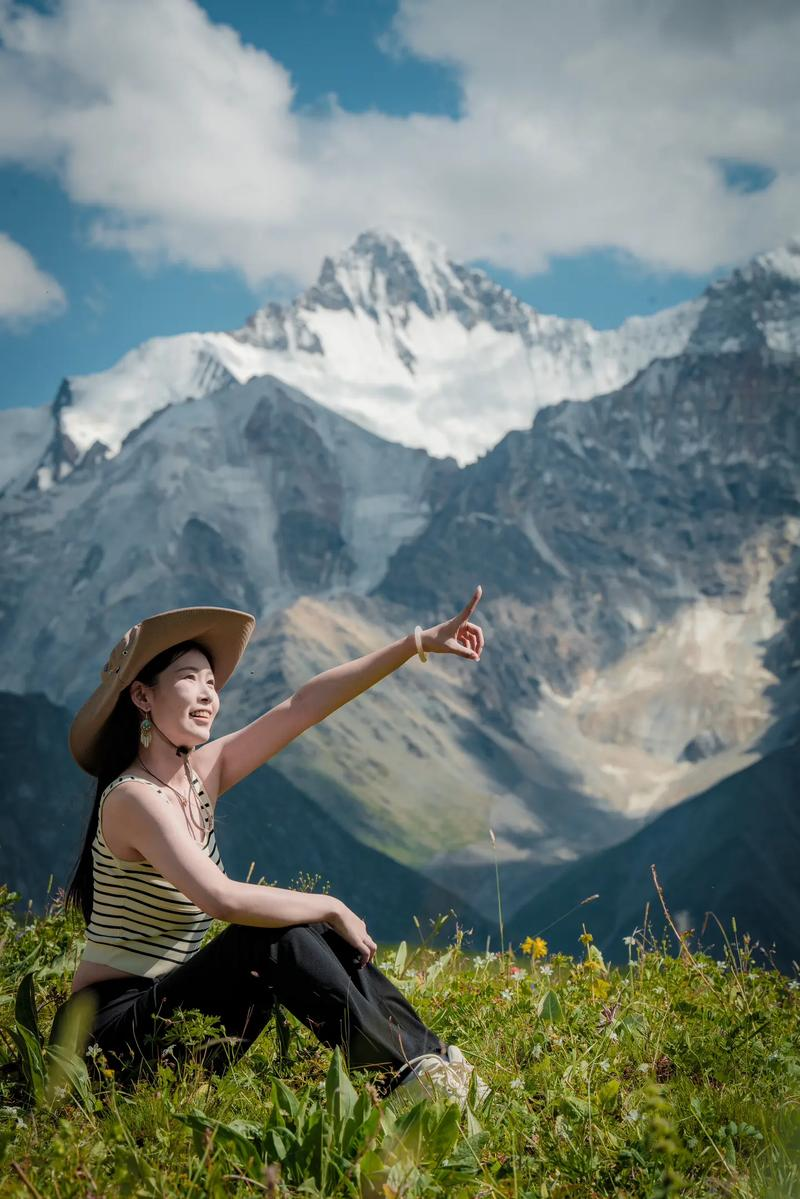 2026新疆伊犁爆款！《独伊无二》10日拼车小团，郑州出发全攻略！6人小团玩转“塞外江南”