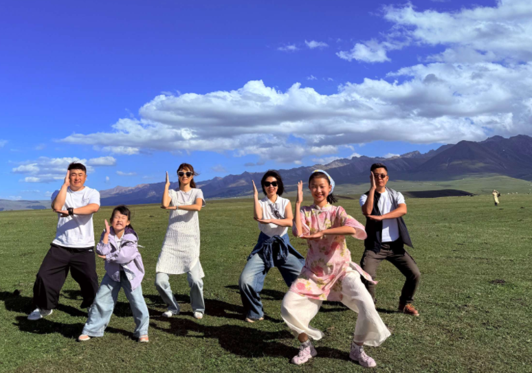 2026新疆颠覆玩法！福建出发，6人拼车躺游《天喀恋独伊》，北疆12日环线美哭了