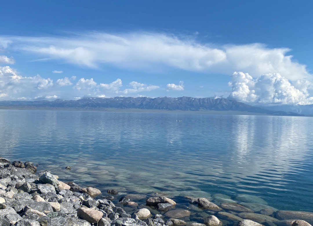 2026封神！《小众伊犁》8日游，赛里木湖连住，独库公路新玩法，这才是新疆的天花板！