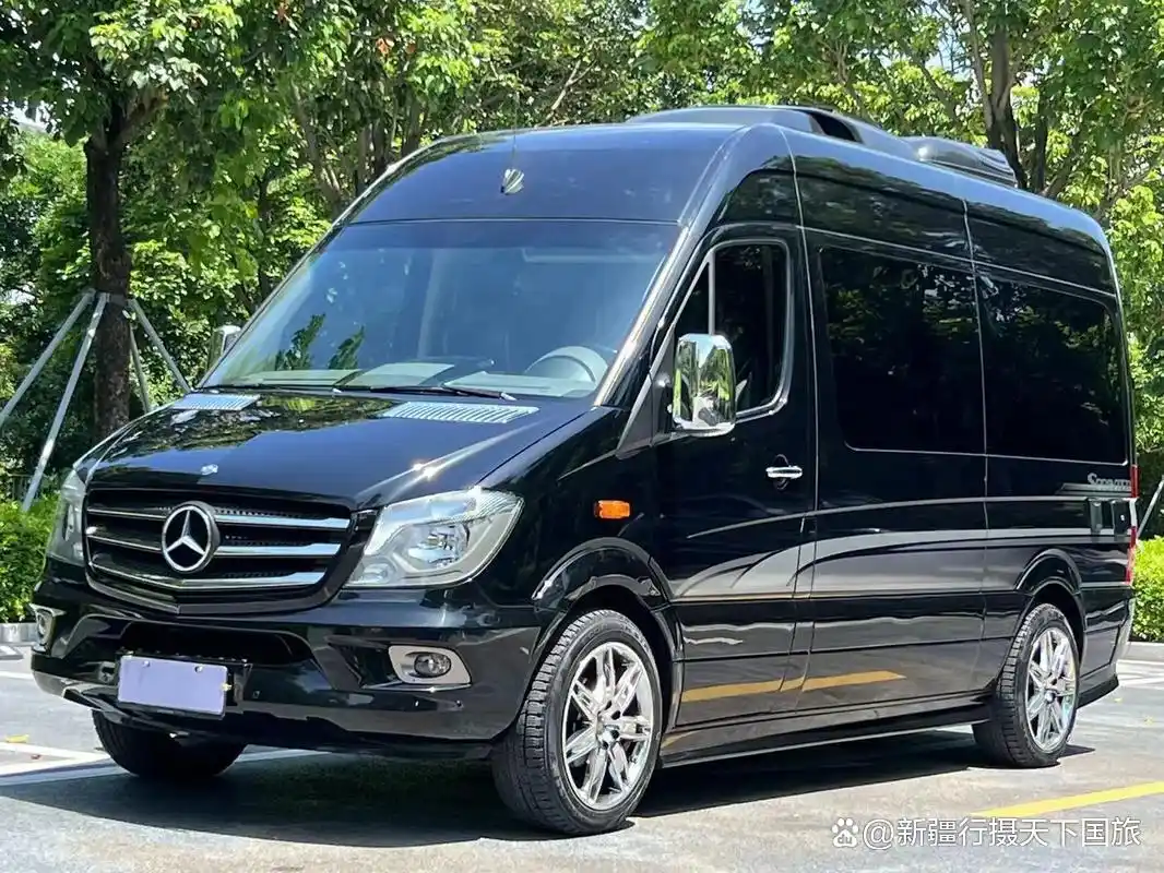 2026新疆包车天价避坑！揭秘航空座椅大7座1+1商务车真实日租，选对这家老牌车队省心又安全