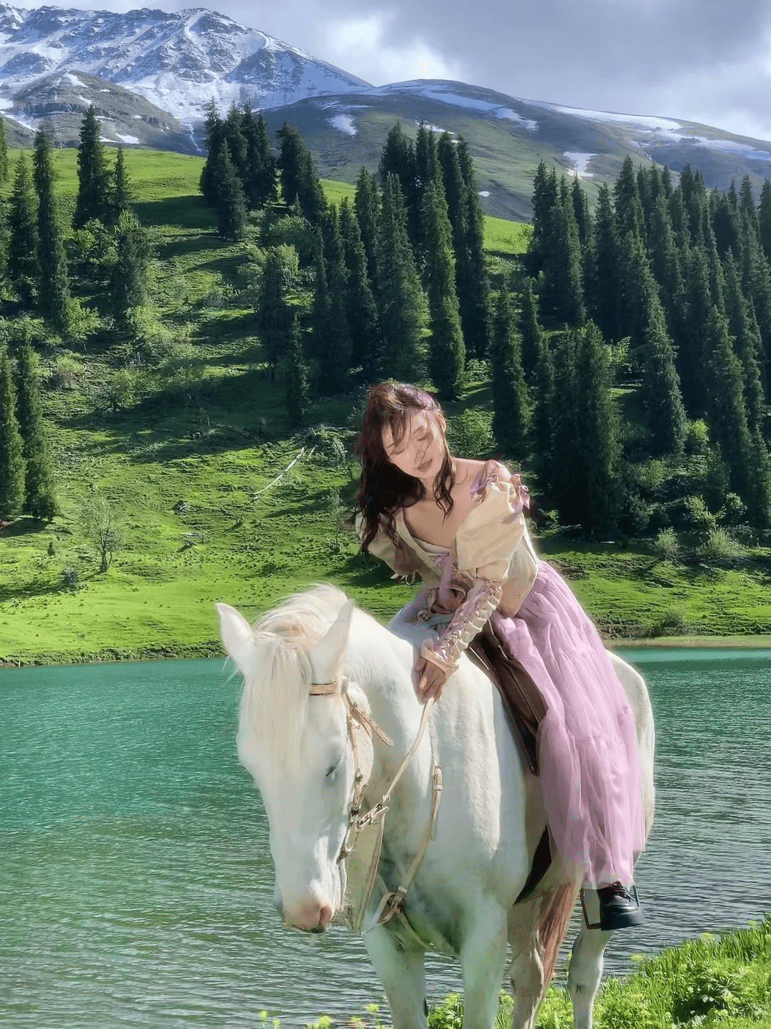 南昌出发！2026新疆南北疆24天全景大环线：走完这条路，治愈我所有精神内耗（附6人小团报名通道）